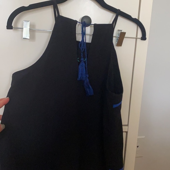 Matching top and bottom set - Picture 3 of 5